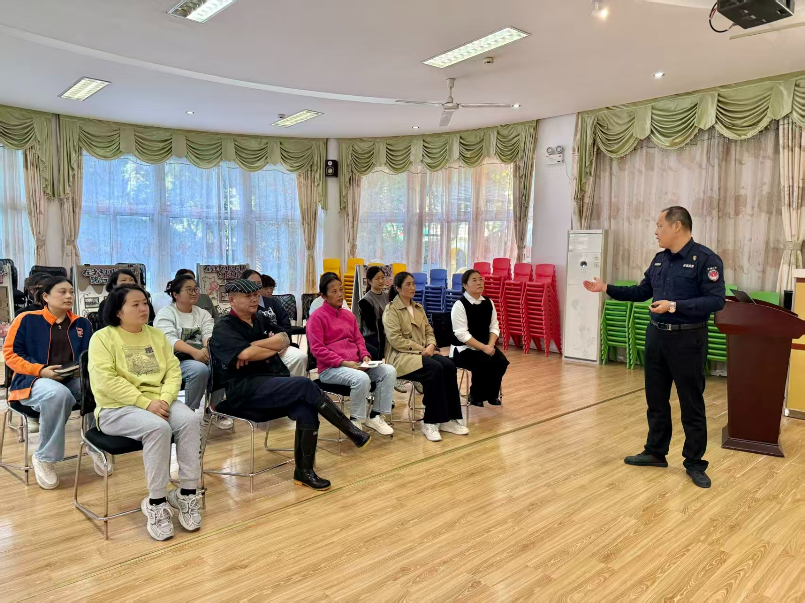 【畅美一实幼】邂逅秋日，为爱坚守 —— 区一实幼本部后勤十一月工作回顾