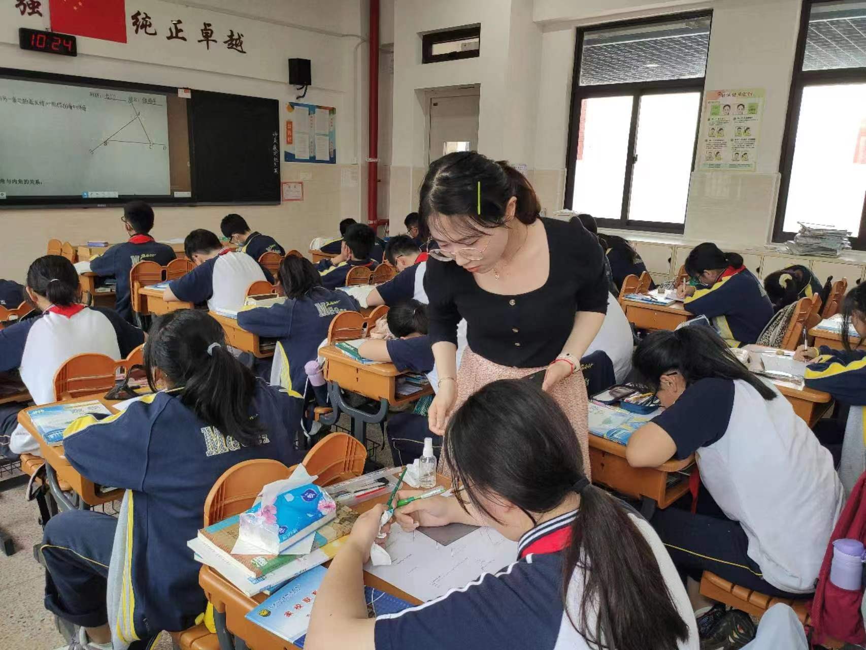 上课照.jpg