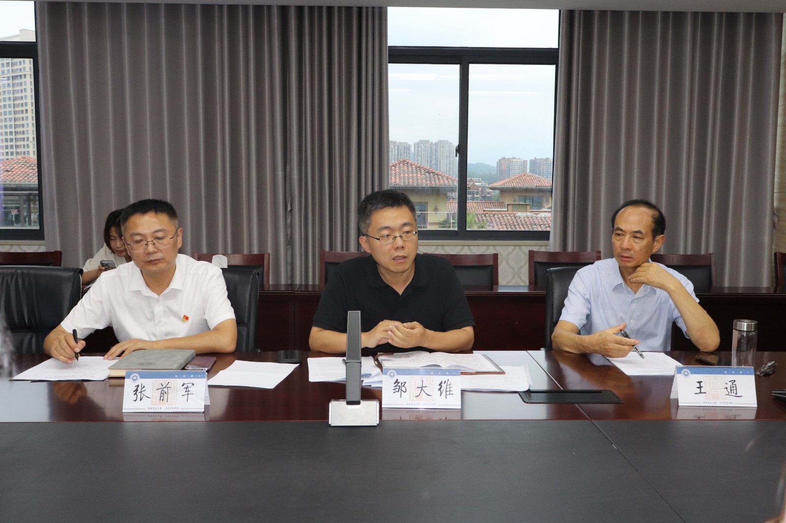 专家点评.JPG