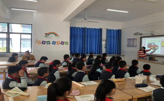 综合学科活动报道_html_m3f52664c.jpg