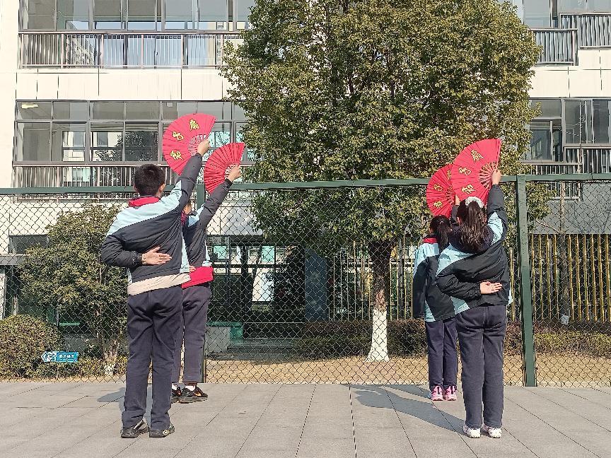 【正学丁三· 教学】阳光大课间，活力满校园(3)_html_m402f3474.jpg