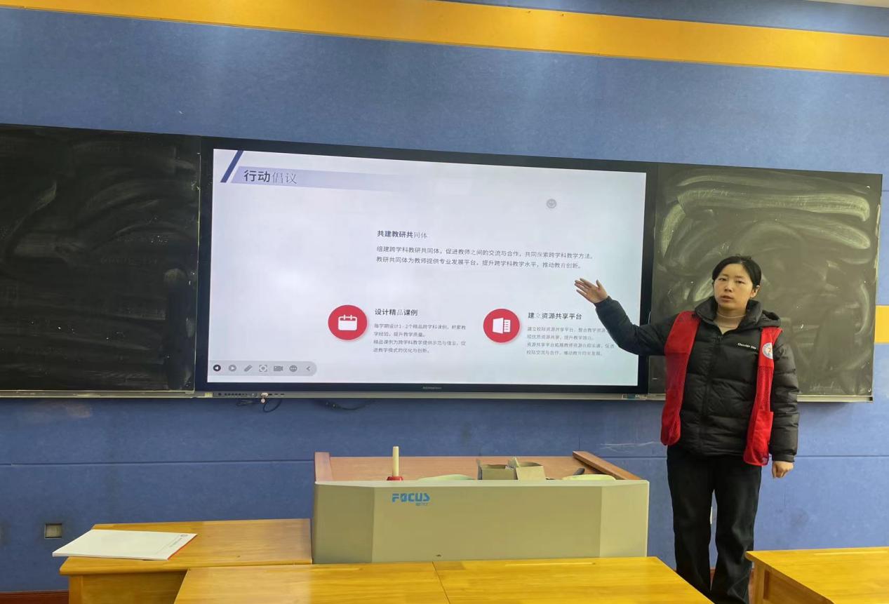 【正学丁三·教学】学科融合提素养，领航教研行致远——丁家庄第三小学语文组理论学习活动（一）(1)_html_m31545746.jpg