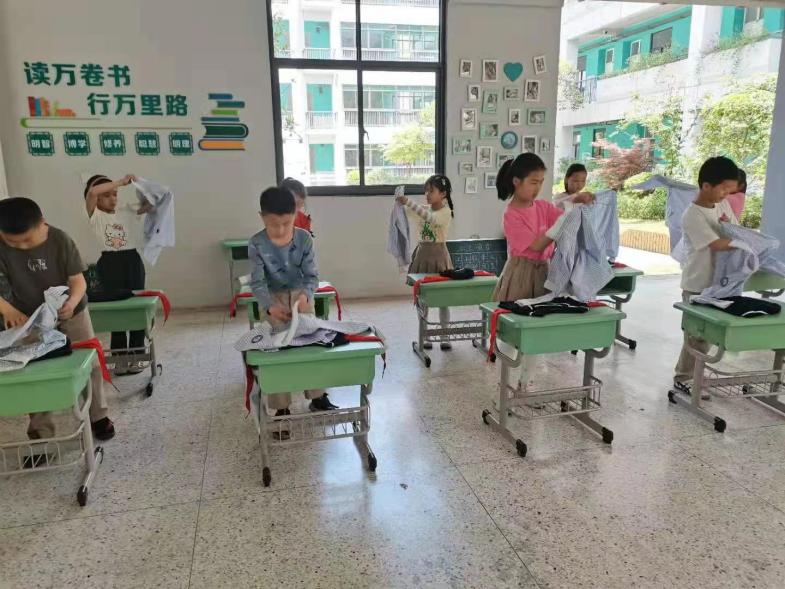 1_我是劳动小能手主题报道——康金苗_html_m390d9c7.jpg
