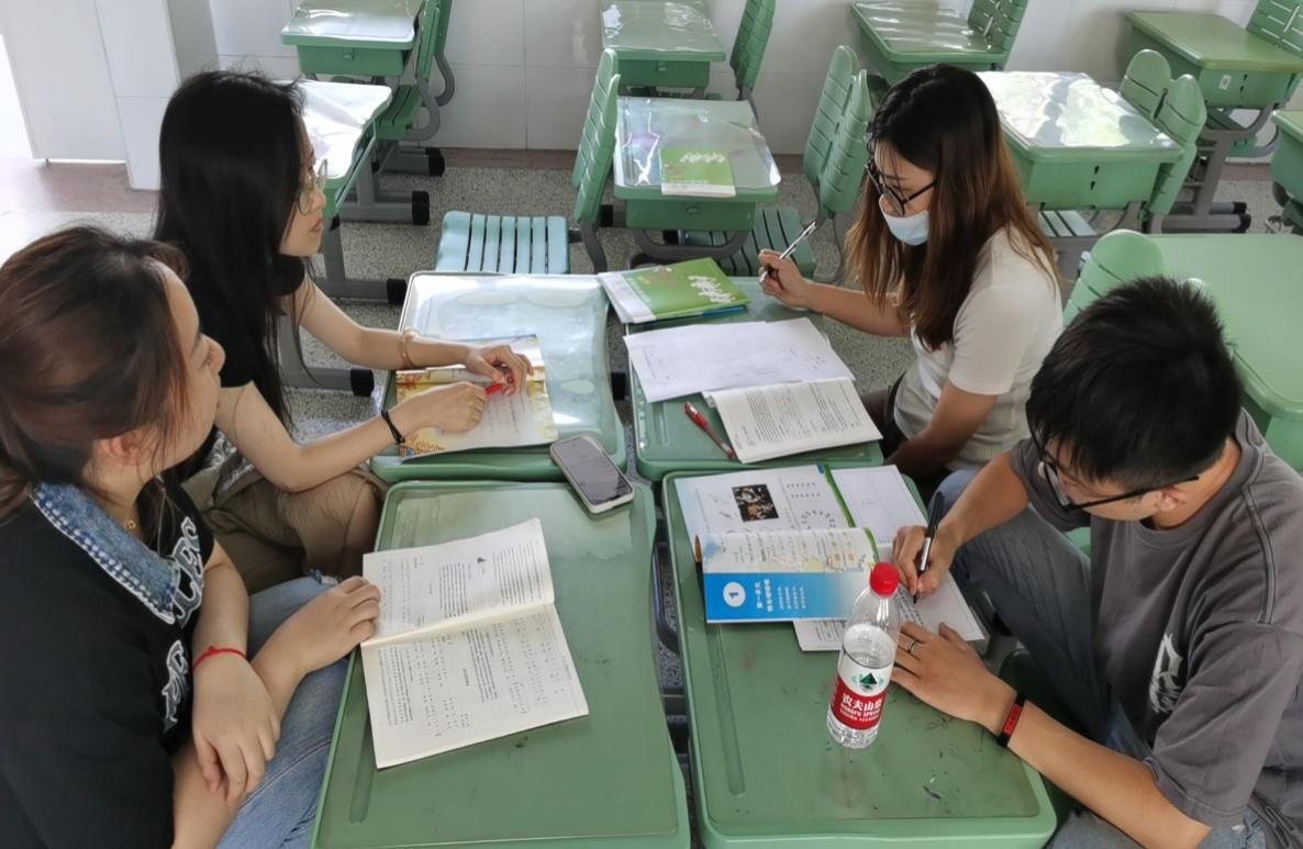 【正学丁三•教学】新学期 新起点 新启程——南京市丁家庄第三小学综合组新学期备课活动_html_3930cc0c.jpg