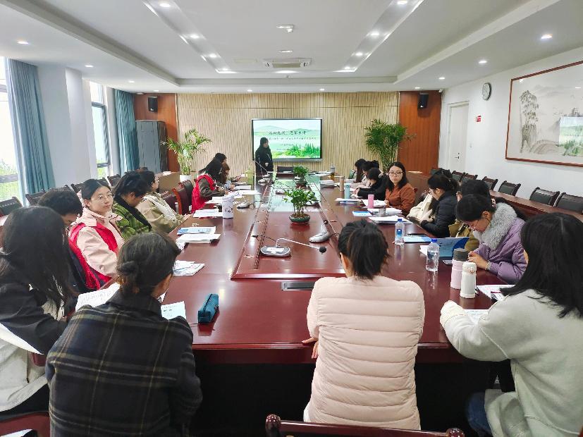 【正学丁三·教学】教研扬帆乡土韵 共绘文化新乐章 —南京市丁家庄第三小学语文组第七周校本研修活动侧记_html_1e70a700.jpg