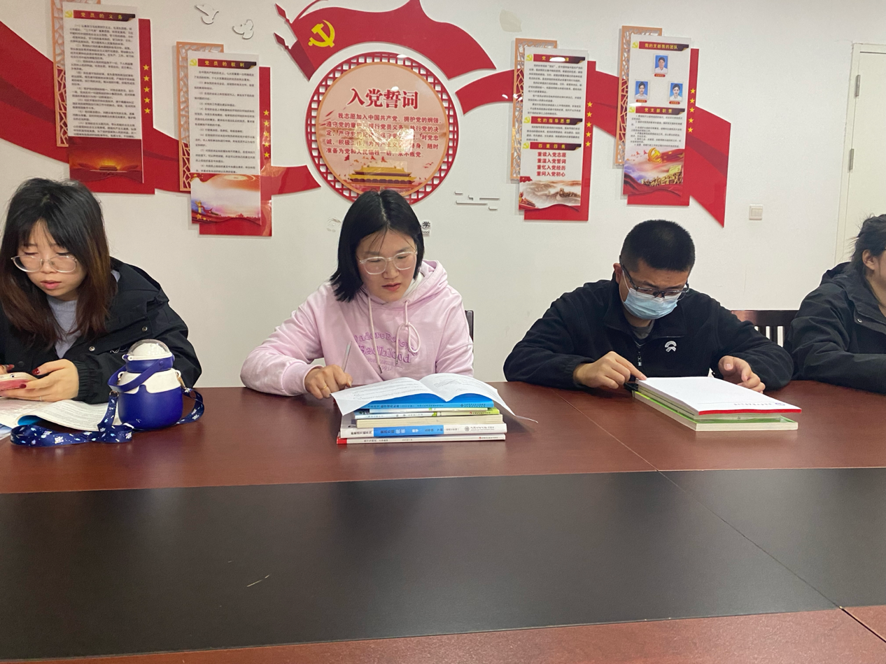 阶段总结反思曁集体备课报道_html_m73ae9cac.png