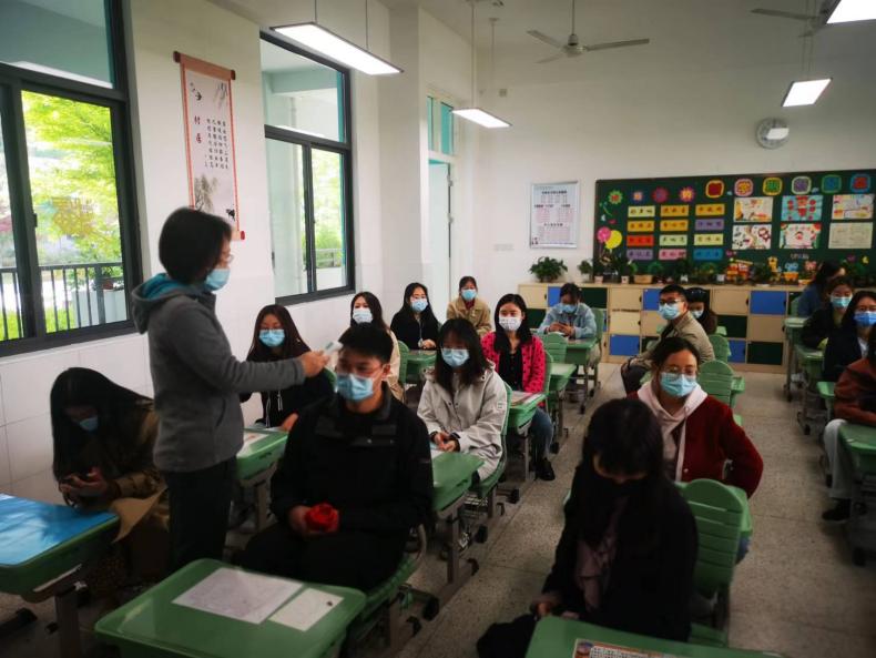 【正学丁三】筑牢防线，全力以“复”——丁家庄第三小学返校复学疫情防控演练侧记_html_5c39f387.jpg