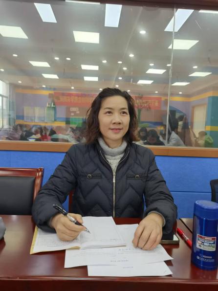 【正学丁三&middot;教学】专家引领促提升 携手共进谱新篇——南京市丁家庄第三小学数学组校本教研活动侧记_html_6cf80a10.jpg
