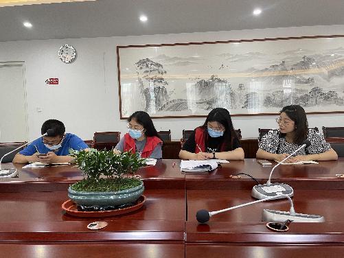 5.23学习新课标报道——葛晓_html_m12e0f5d8.jpg