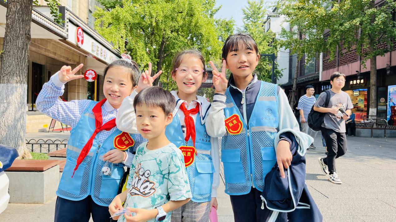 行知小先生生活教育-城市生存挑战新闻稿(1)_html_7c2aae98.jpg