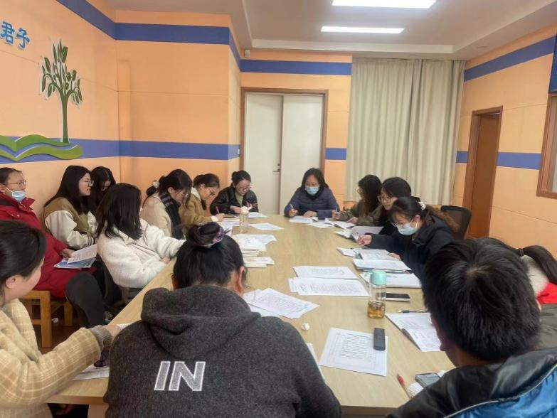 展德法课堂风采，促“双减”教研花开_html_582c9ec2.jpg