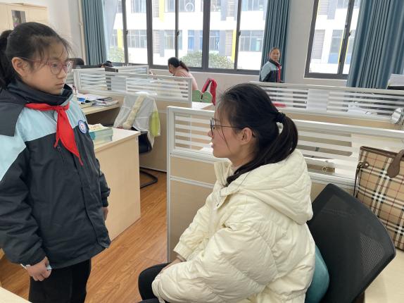 【正学丁三】用心倾听，与爱同行_html_m67ffae04.jpg