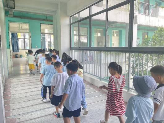 一年级入学培训_html_m177231c8.jpg