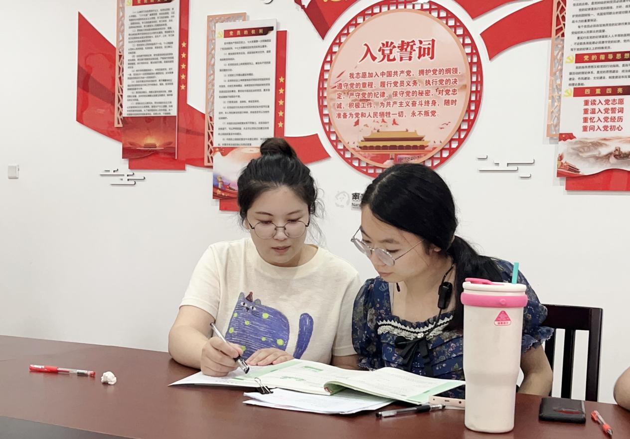 9.4数学组第二次集体备课活动侧记_html_m74d10299.jpg