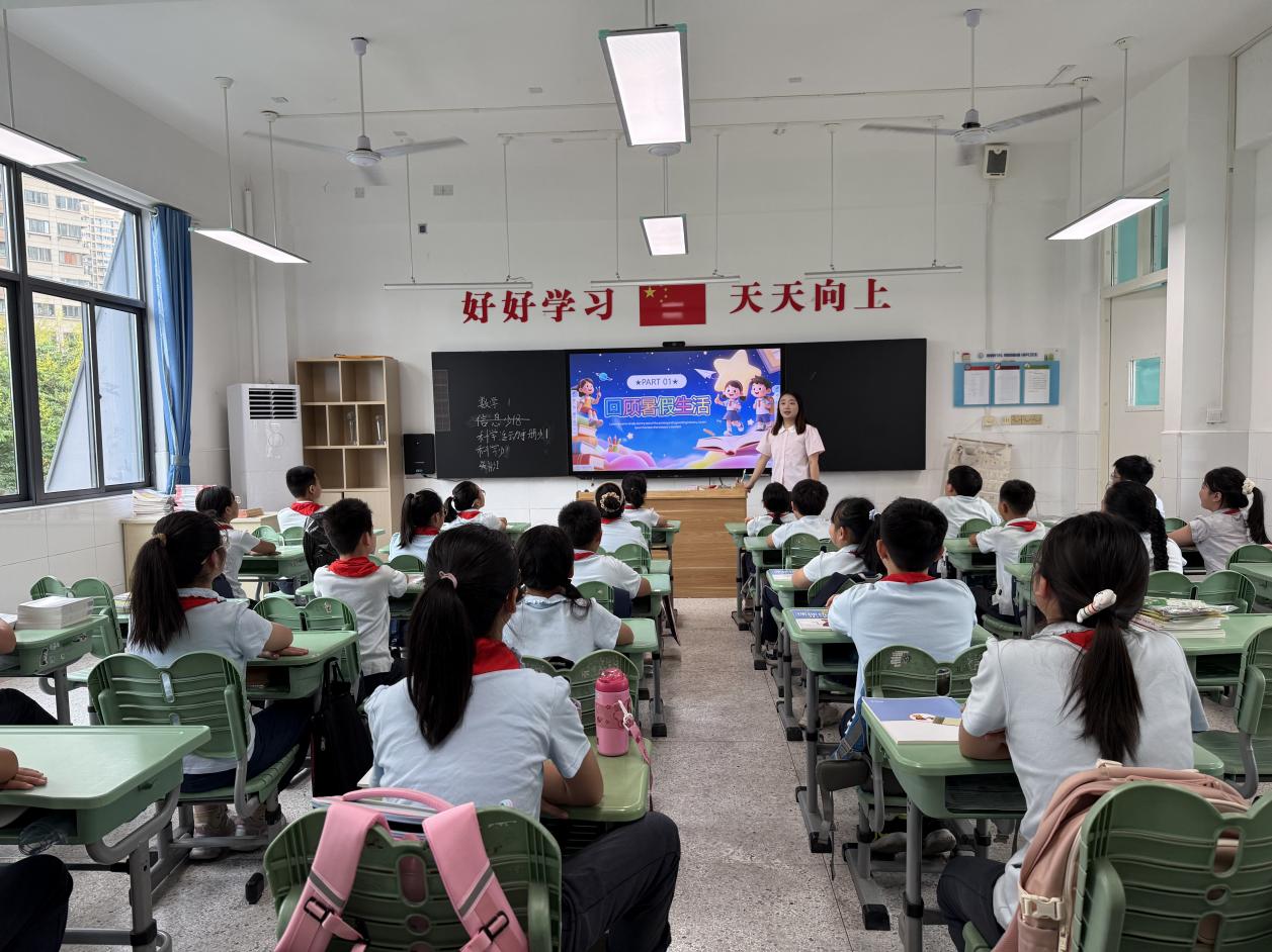 【正学丁三 德育】以“心”护航新学期，多维举措筑牢学生心理健康防线_html_m7388a921.jpg