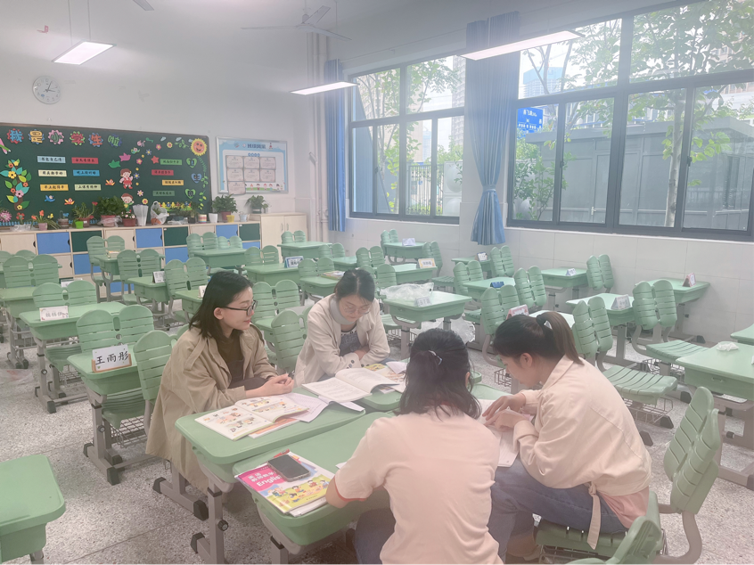 丁家庄第三小学英语组第一次备课_html_m20db32d9.png