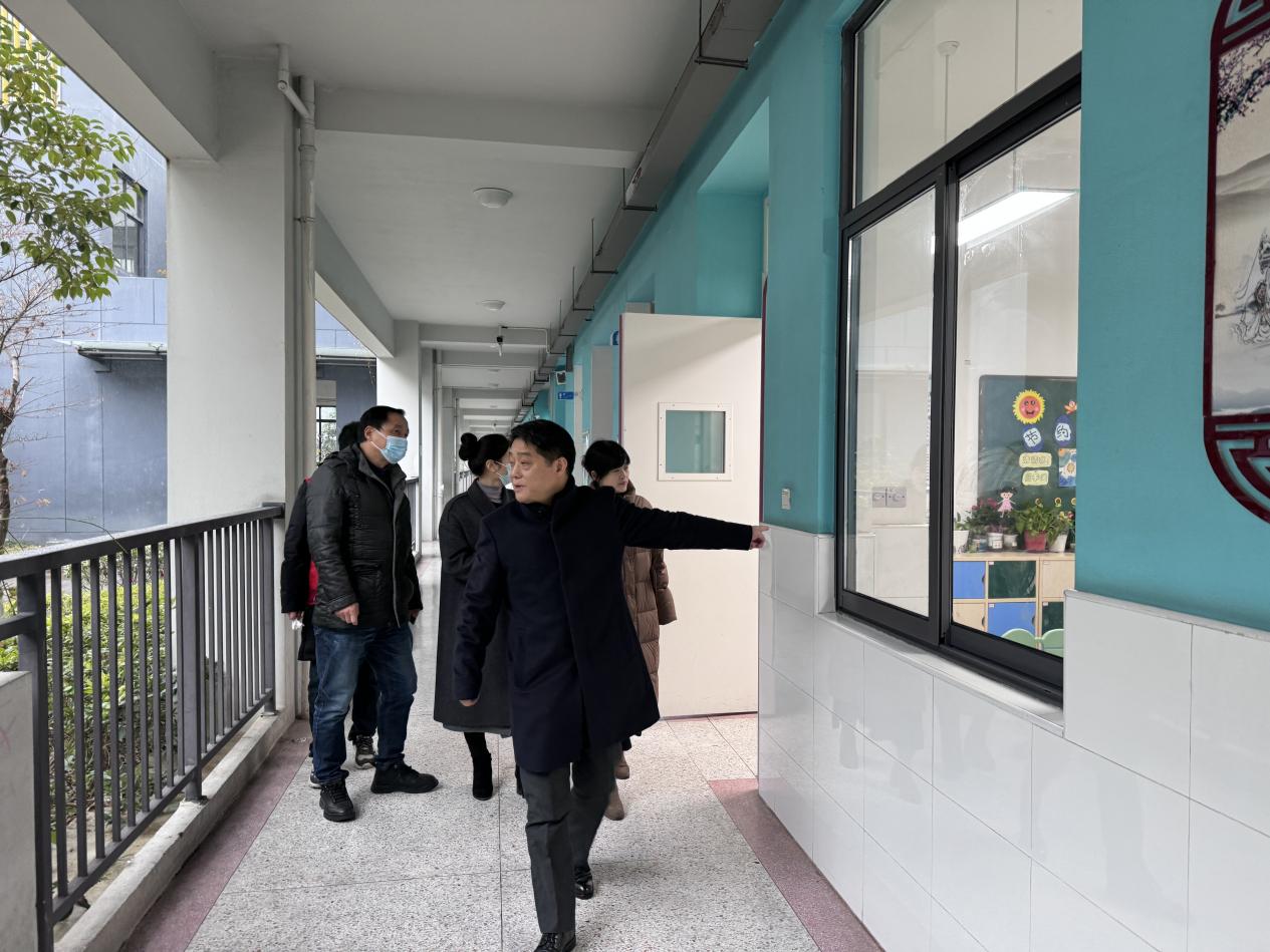 【正学丁三】春意盎然开学季  督学视导启新程_html_69885b2d.jpg