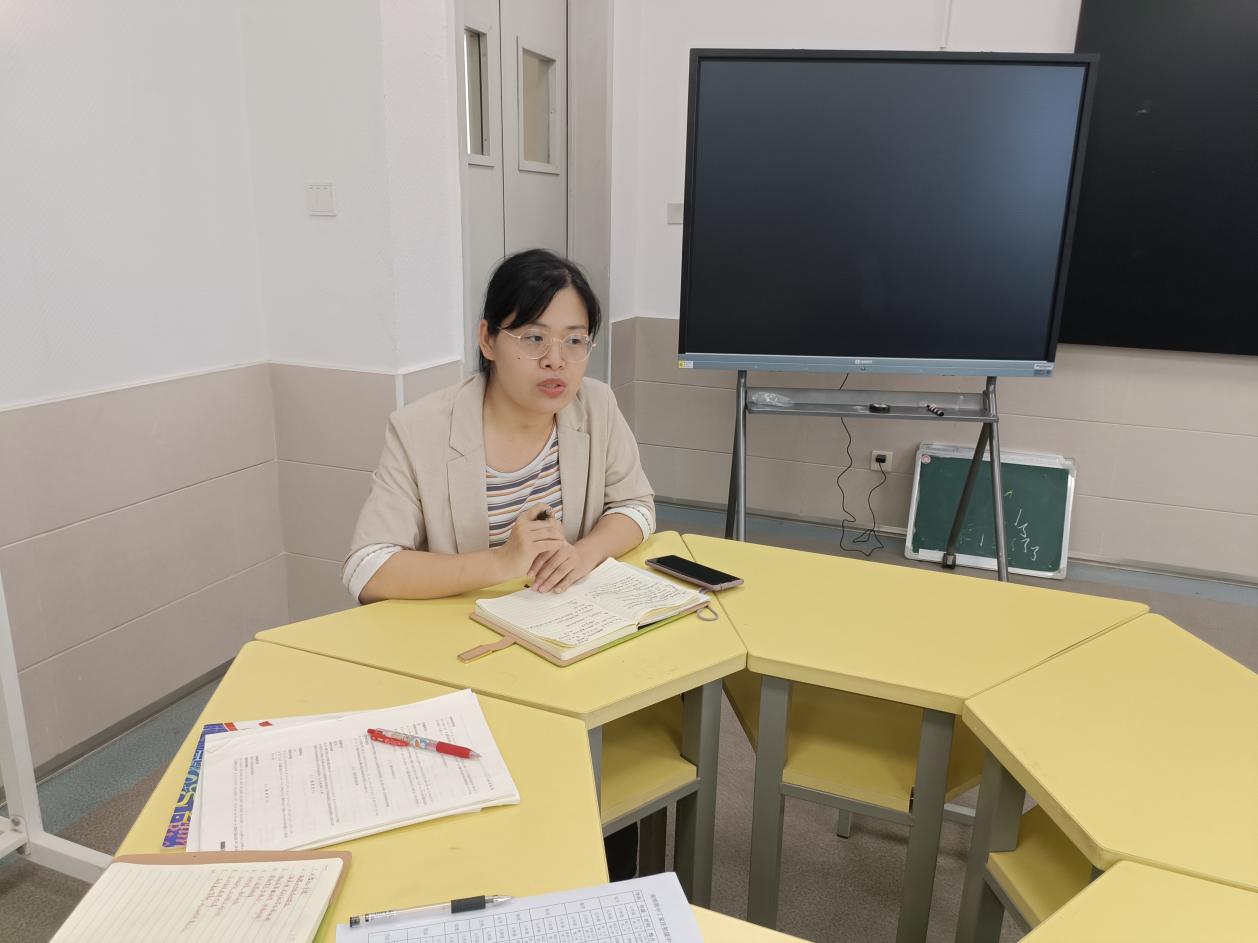 9.23教备组长会议新闻(1)_html_4f3c4b3d.jpg