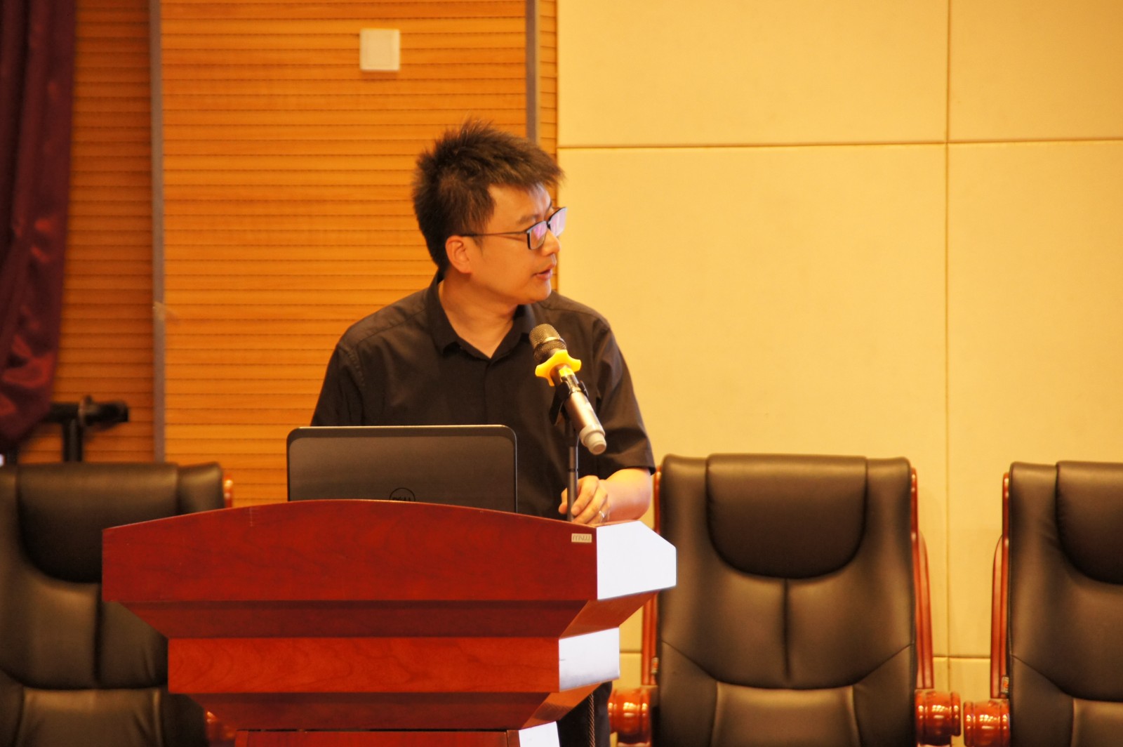 2023.6.30 期末教职工大会（工作总结） (7).JPG