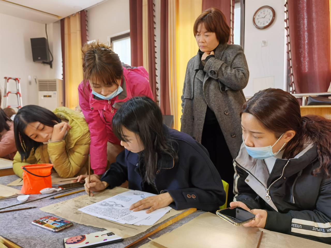 2021.3.5 史晖 墨香浸润，笔尖风华(2)_html_7af0ffa.jpg