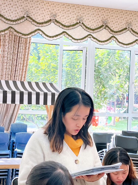 【生命迈幼·教学动态】主题审议促思考 分享交流齐成长——迈幼一园《秋天》主题初审议分享会_html_m3a92a14d.png