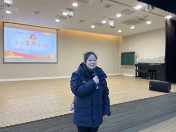 学做小雷锋_html_m19916af7.jpg