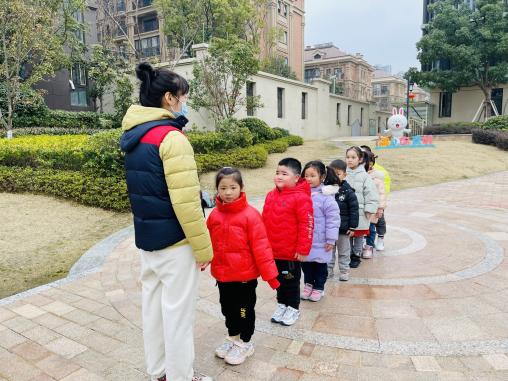 2022.2.13卢晓燕【生命迈幼·安全第一】2022春季开学疫情防控应急演练_html_m7ee4a925.jpg