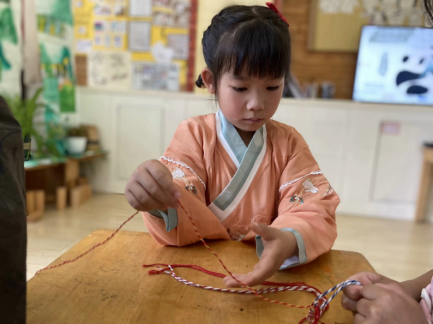 【生命迈幼·校园新闻】“香”约端午，“粽”享童趣--迈幼一园端午节系列活动(1)_html_1472127a.png