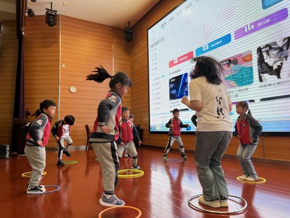 参观小学报道_html_6ff3dcfc.jpg