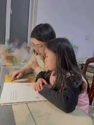 【生命迈幼 相伴互助】家园同心  育见未来-迈幼三园家长互助团暨大班亲子共读、阅读漂流活动_html_m7efdc7d3.jpg