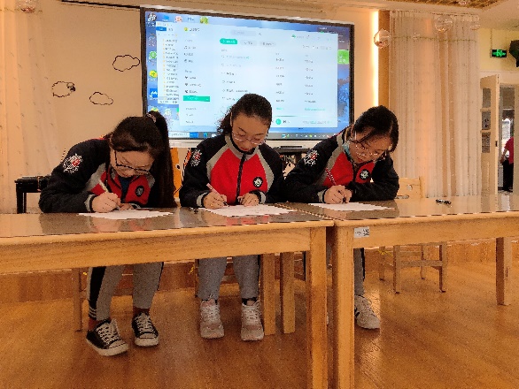师徒结对报道修改后_html_63377e6c.jpg