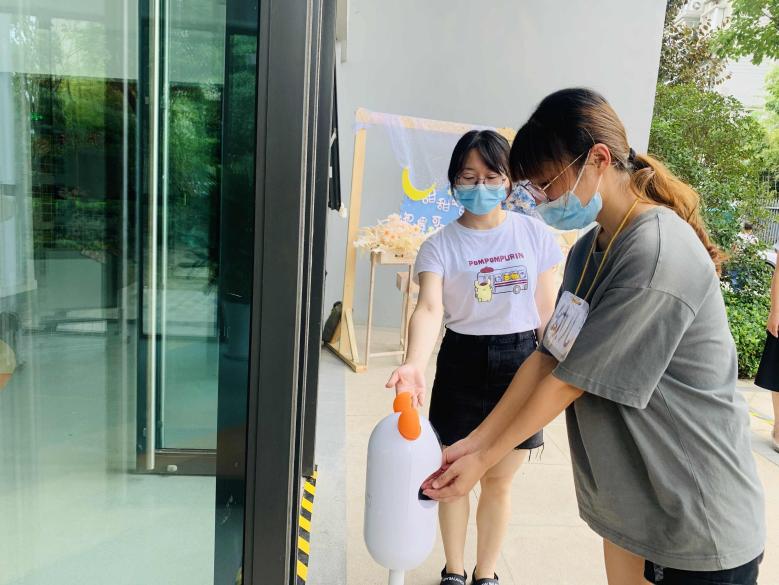 2021年9月6日防疫演练报道(2)_html_50575d7f.jpg