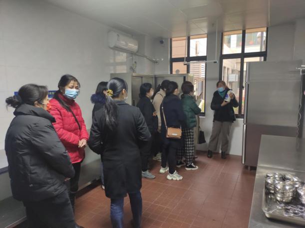 20210311新城家委会(2)_html_2d326967.jpg