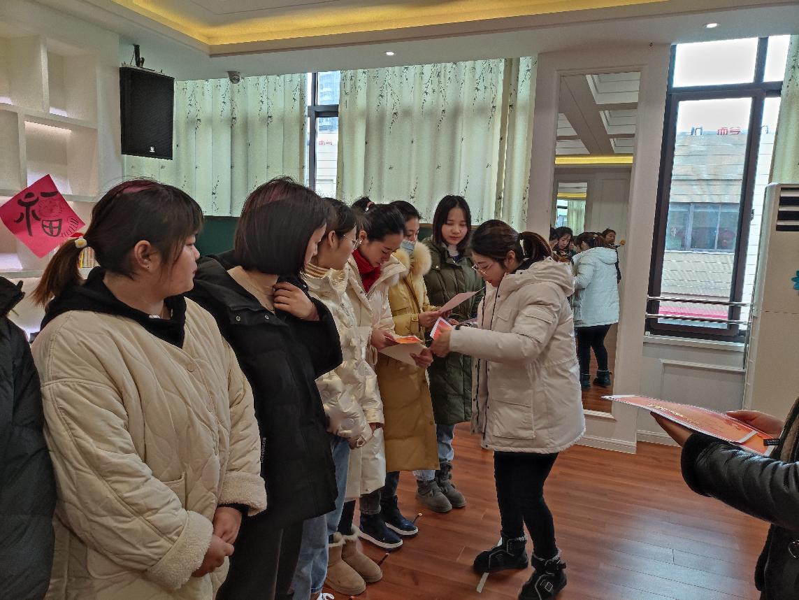 20220121新城期末述职大会_html_3231a03a.jpg