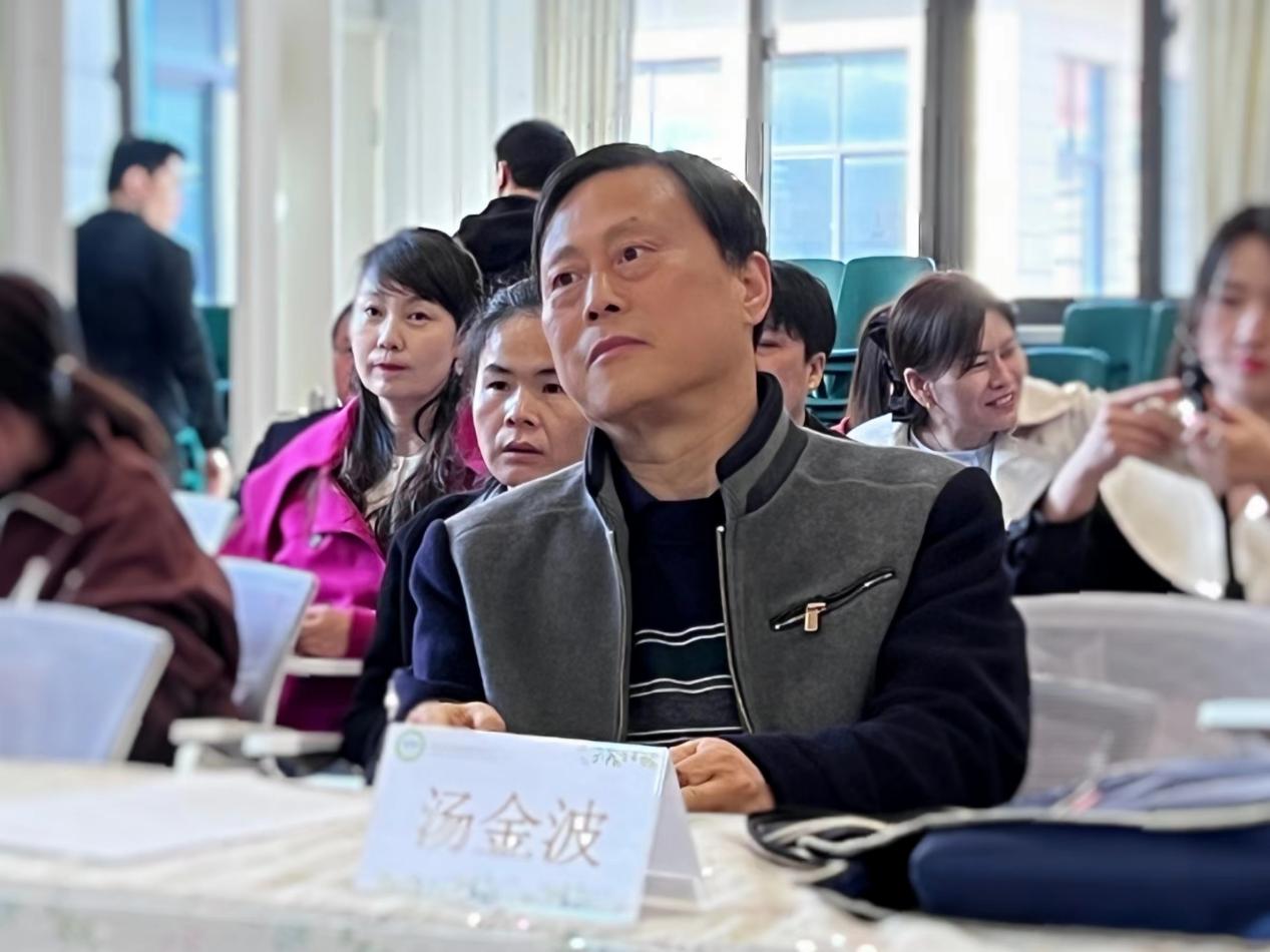 20240322新疆乌苏市教育参访团交流活动_html_7c53434c.jpg
