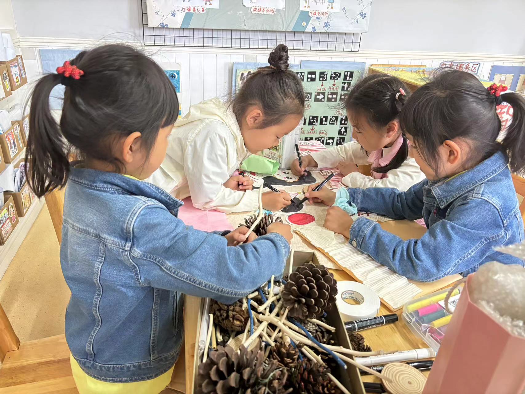 20240511母亲节活动_html_4710001c.jpg