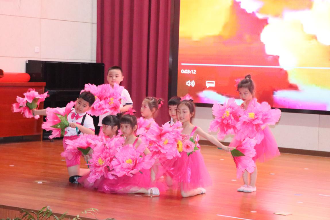 园区动态20210601新城六一_html_3884a0c6.jpg