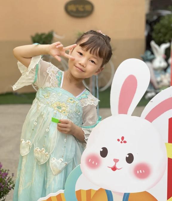 【生活燕幼·园区动态】下庙分园：“燕衔双节  庙趣横生”——双节同庆游园活动(1)_html_m72c77fbf.jpg