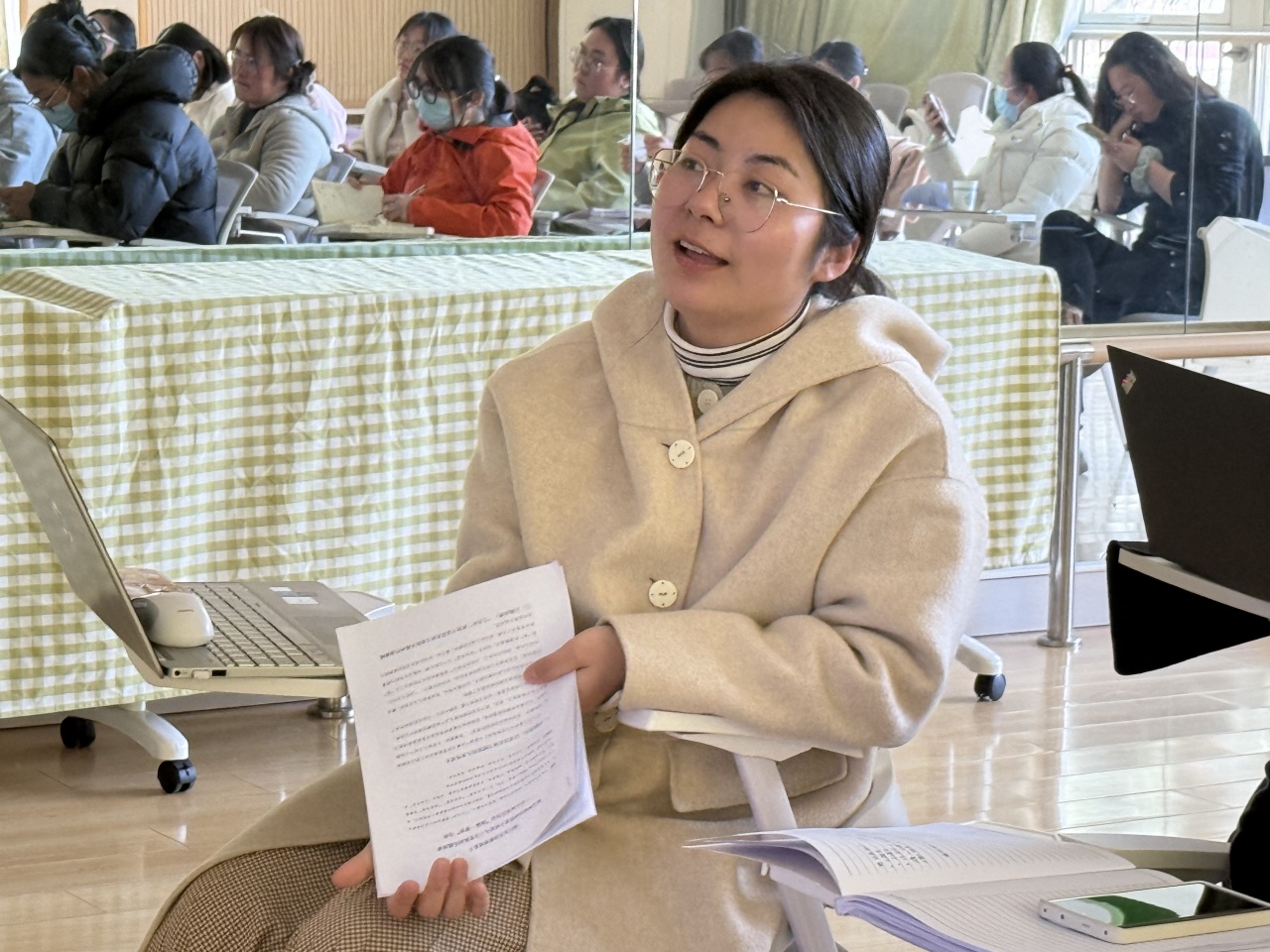 20250327【生活燕幼】“基于行动实践，寻找科研方向”——论文撰写专题培训活动_html_50ece418.jpg