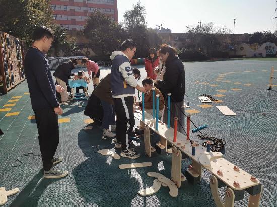 20211202祥和园区扭扭建构游戏培训活动_html_m5f2d01f4.jpg