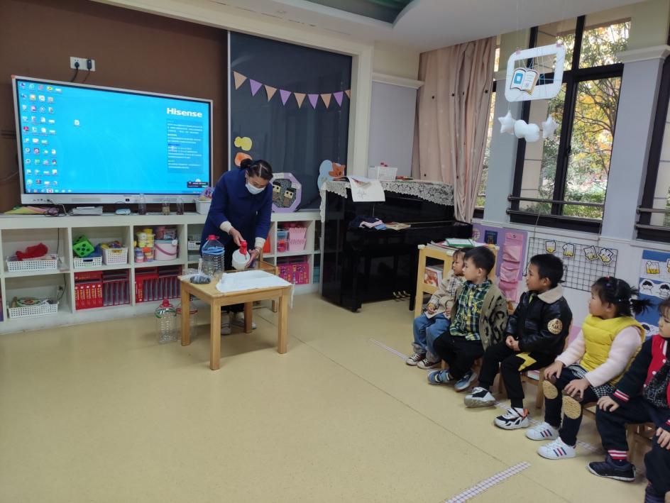 20211126  新城小班种植团活动(2)(1)_html_3b22f420.jpg