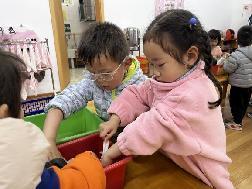 2023.4.14【生活燕幼·教研组动态】燕幼中心园：趣探科学，互促成长---科学教研组公开课活动_html_631b1b2b.jpg