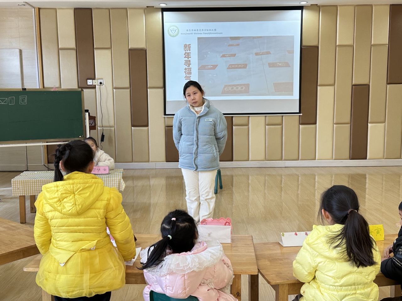 20231222【生活燕幼·年级组动态】下庙分园：“新岁序开，趣乐纷呈”——记第十次儿童陶研会_html_m448fc459.jpg