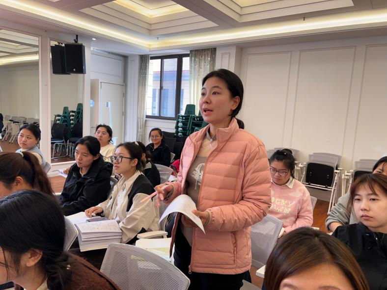 20241106【生活燕幼&middot;园区动态】新城分园：立足儿童视角，优化室内外游戏_html_m755db7b4.jpg
