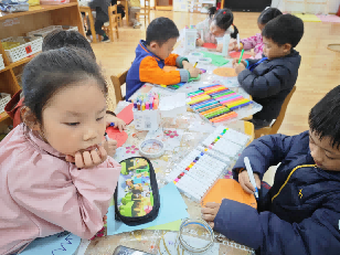 2041107燕幼中心园 立冬活动_html_2a28c0d1.png