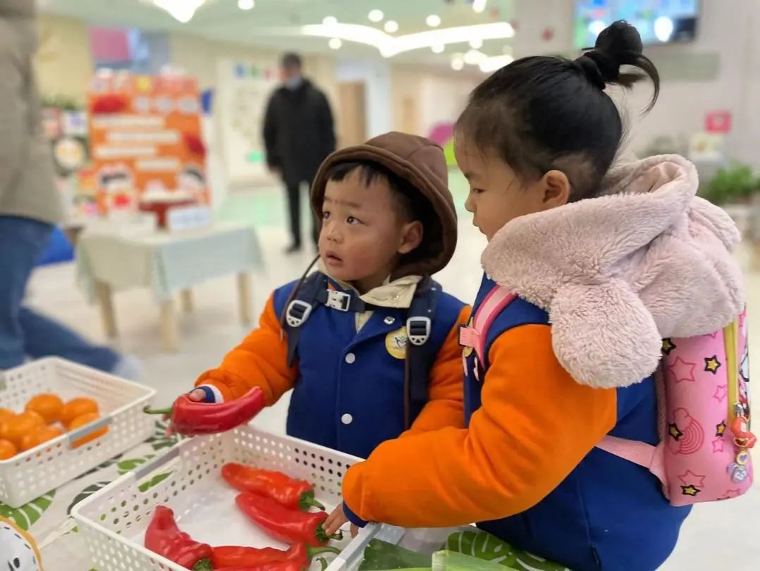 20230206【生活燕幼&middot;园区动态】燕鸣苑分园：“春暖花开 萌兔归来”——新学期开学记_html_36aeb423.jpg