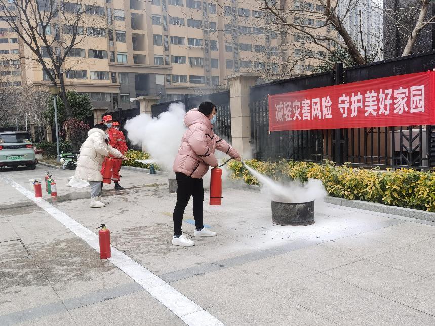 20230217【生活燕幼·安全第一】下庙分园：“安全于心，消防先行”——消防安全系列活动(2)_html_86f4708.jpg