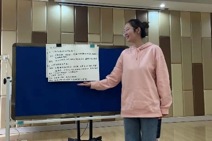 【生活燕幼·教研组动态】下庙分园：“语”你相约，“研”续成长——语言组集体教学观摩活动_html_745e42e8.jpg