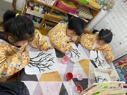 【生活燕幼·教研组动态】燕幼中心园“游戏促发展，教研共成长”——美术教研组区域游戏开放活动_html_m6ceb60a4.jpg