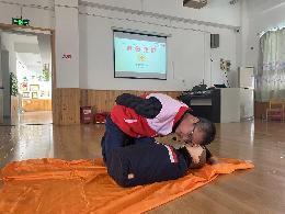 2023.3.28.燕幼中心园意外伤害应急处理培训_html_m99cbffc.jpg